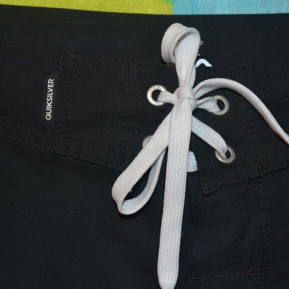 Quiksilver Surfsilk Boardshorts 21" – Men's Size 36 – Never Worn – Quick-Dry - Picture 2 of 10